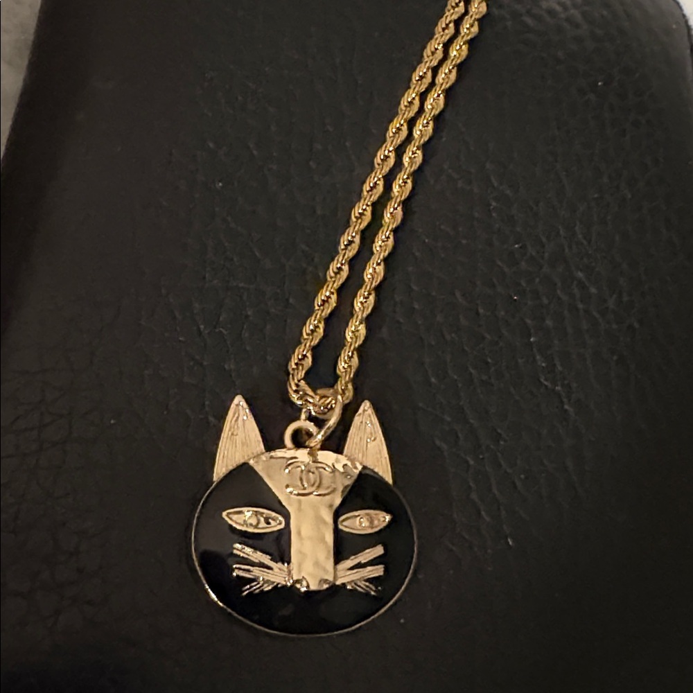 EUC Black and Gold CC Cat Pendant Necklace